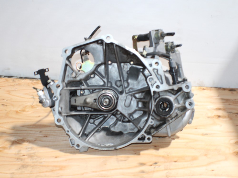 2001 2002 2003 2004 2005 HONDA CIVIC D17A1 D17A2 5 SPEED MANUAL TRANSMISSION 
